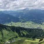 Groot In Met Prachtig Uitzicht 아파트